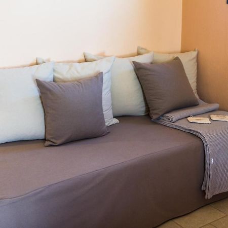 Helianthus Guesthouse Ammouliani Exterior photo