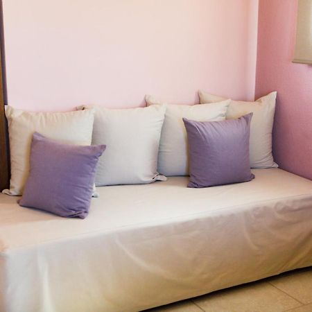 Helianthus Guesthouse Ammouliani Exterior photo