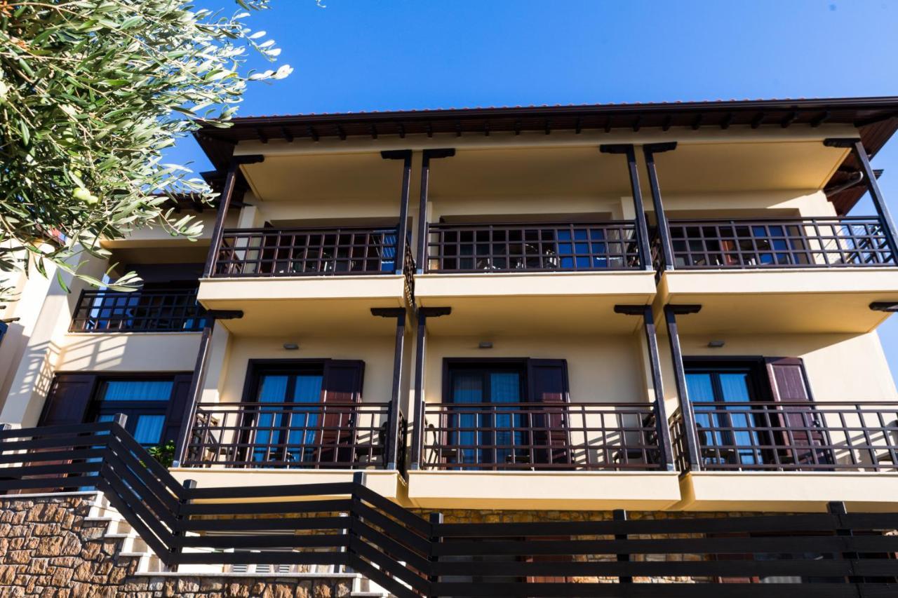 Helianthus Guesthouse Ammouliani Exterior photo