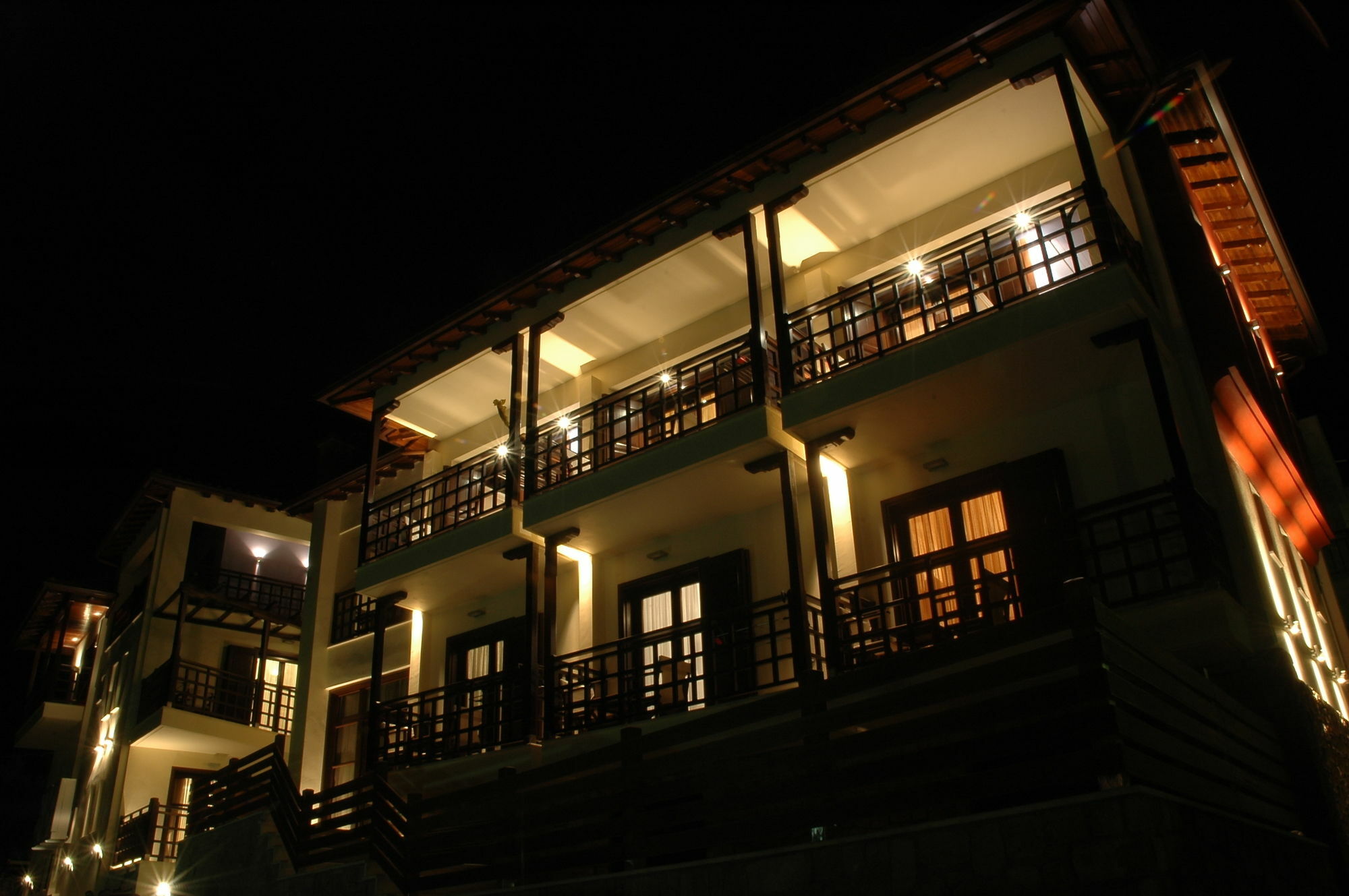 Helianthus Guesthouse Ammouliani Exterior photo